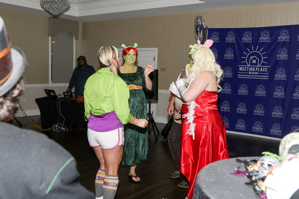 Meeting Place Mission Halloween Party_Morganton Community House 2019-9172.JPG